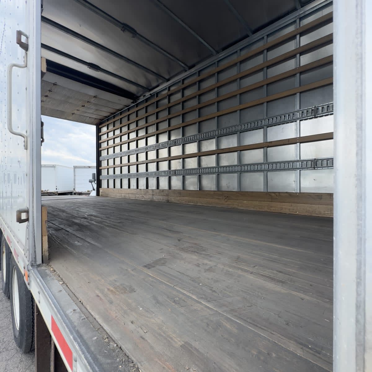 2018 Freightliner/Mercedes M2 106 748612