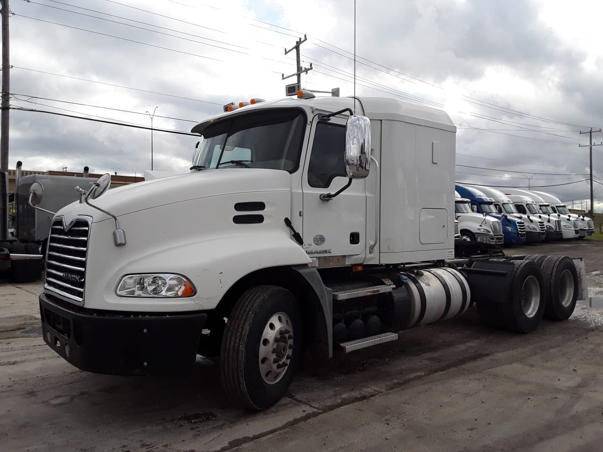 2018 Mack Trucks, Inc. CMM64T 748684