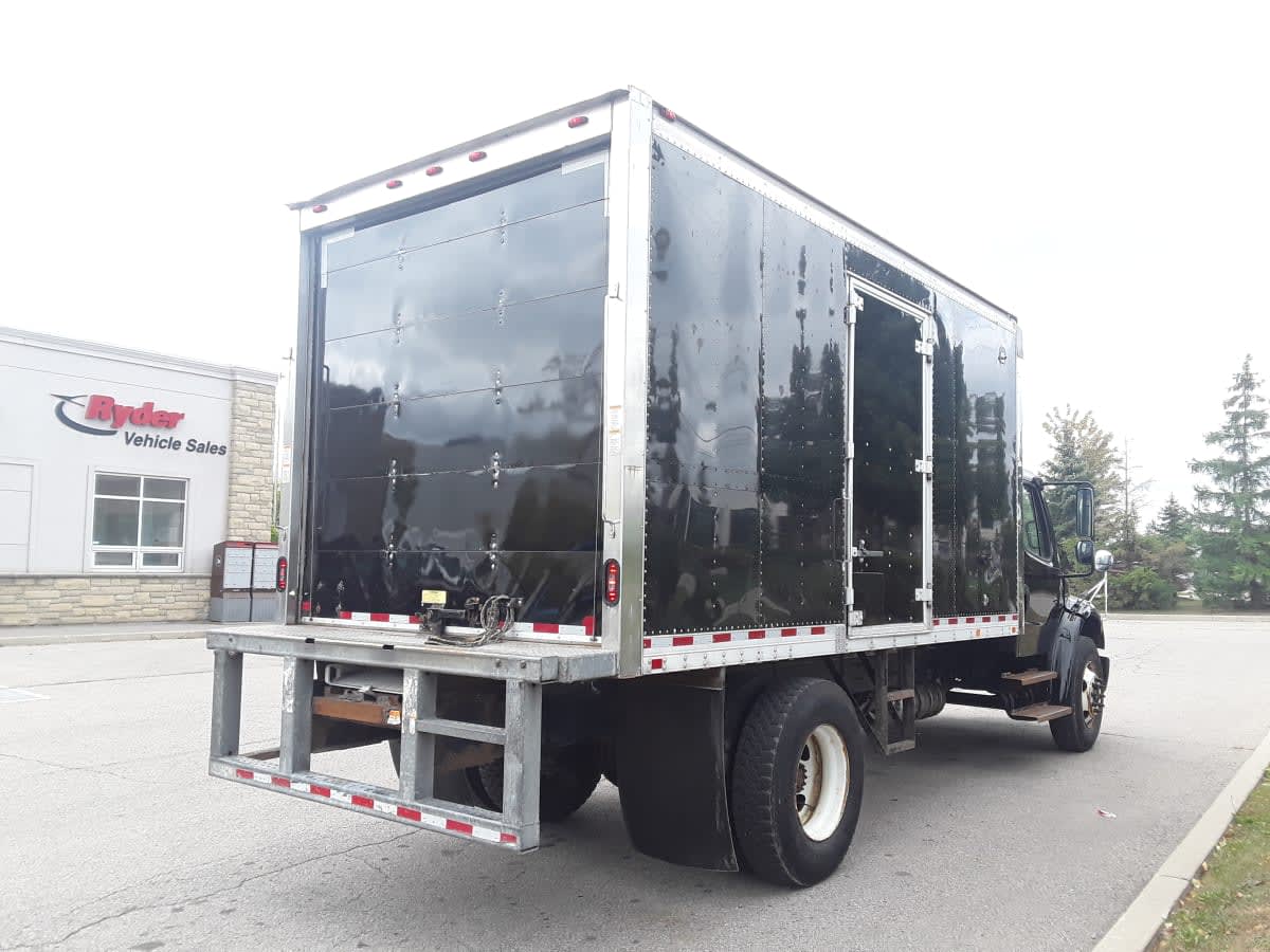 2018 Freightliner/Mercedes M2 106 748714