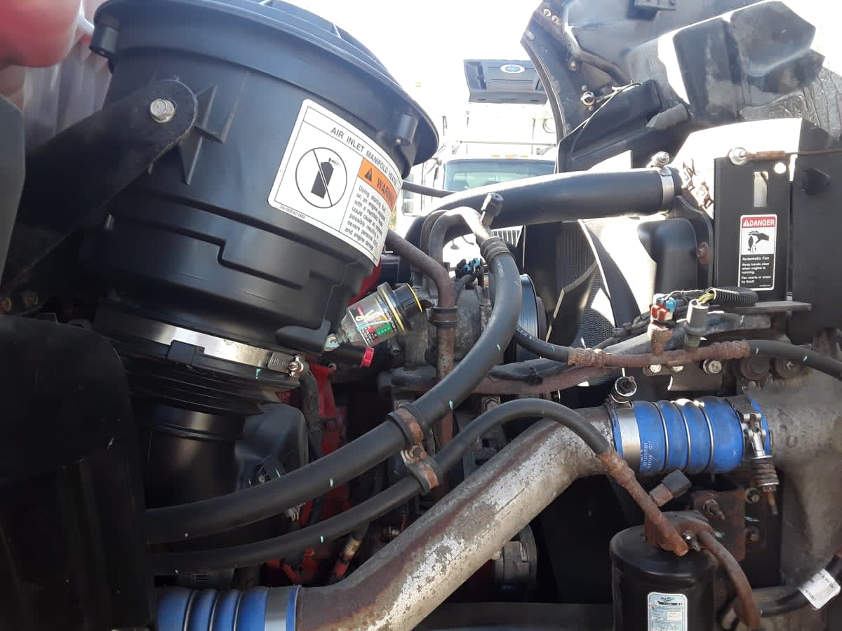 2018 Freightliner/Mercedes M2 106 748750