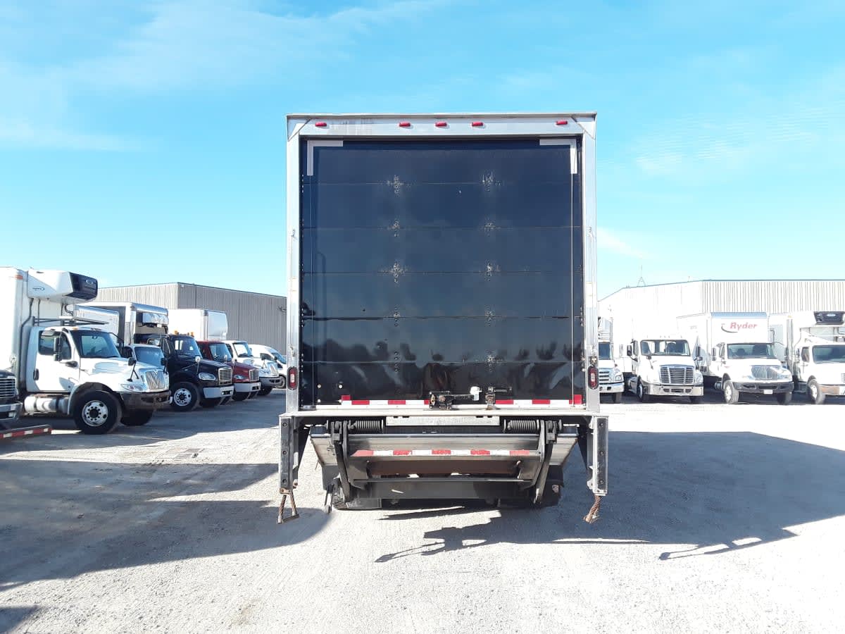 2018 Freightliner/Mercedes M2 106 748750
