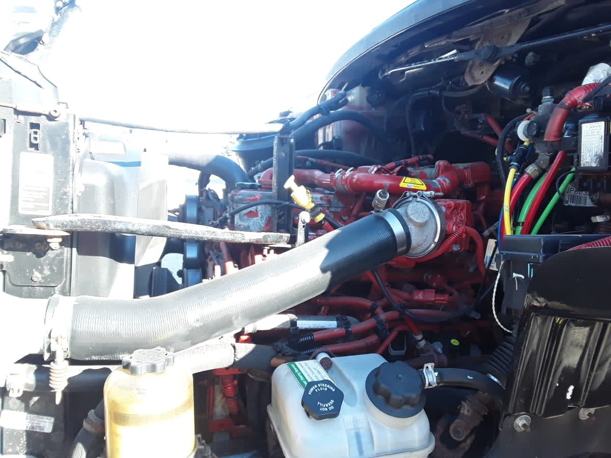 2018 Freightliner/Mercedes M2 106 748753