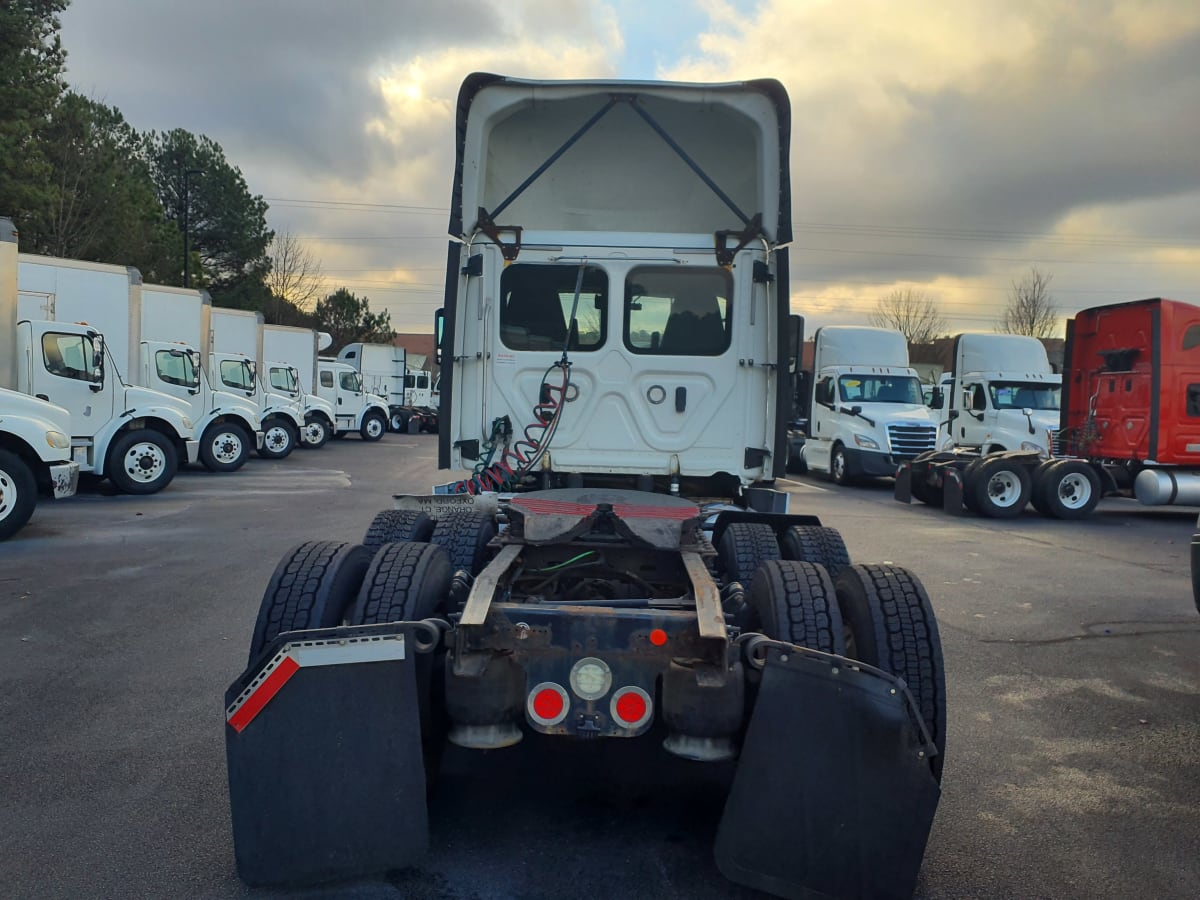 2018 Freightliner/Mercedes CASCADIA 125 749071