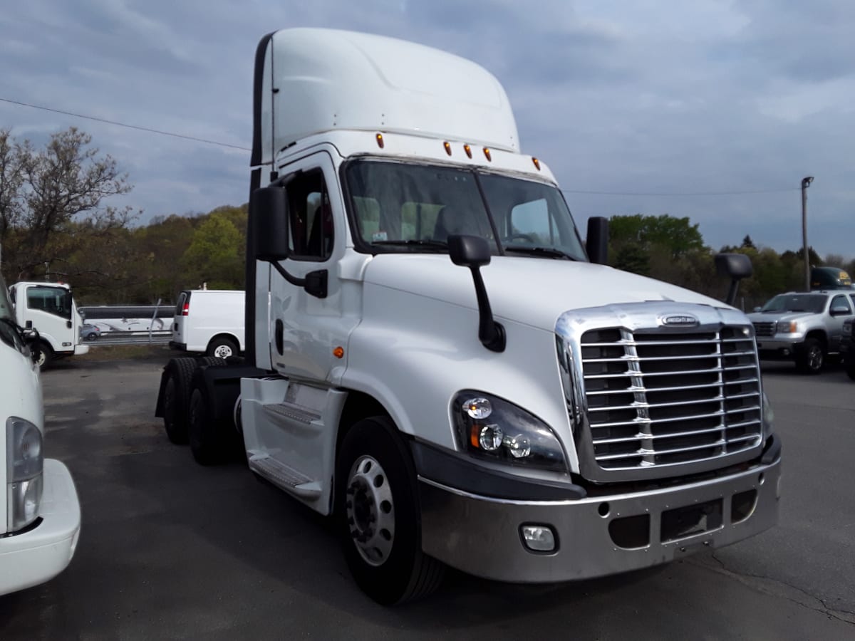 2018 Freightliner/Mercedes CASCADIA 125 749072