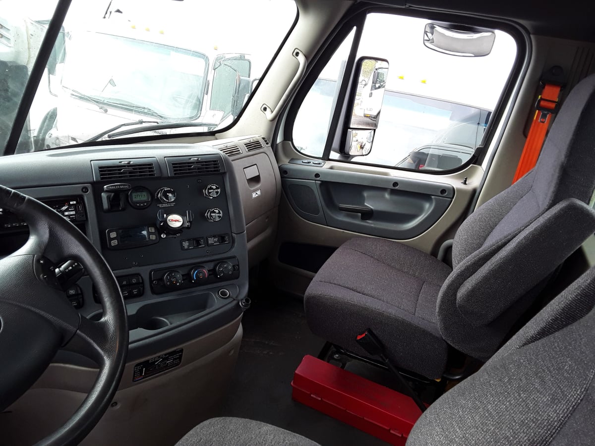 2018 Freightliner/Mercedes CASCADIA 125 749072