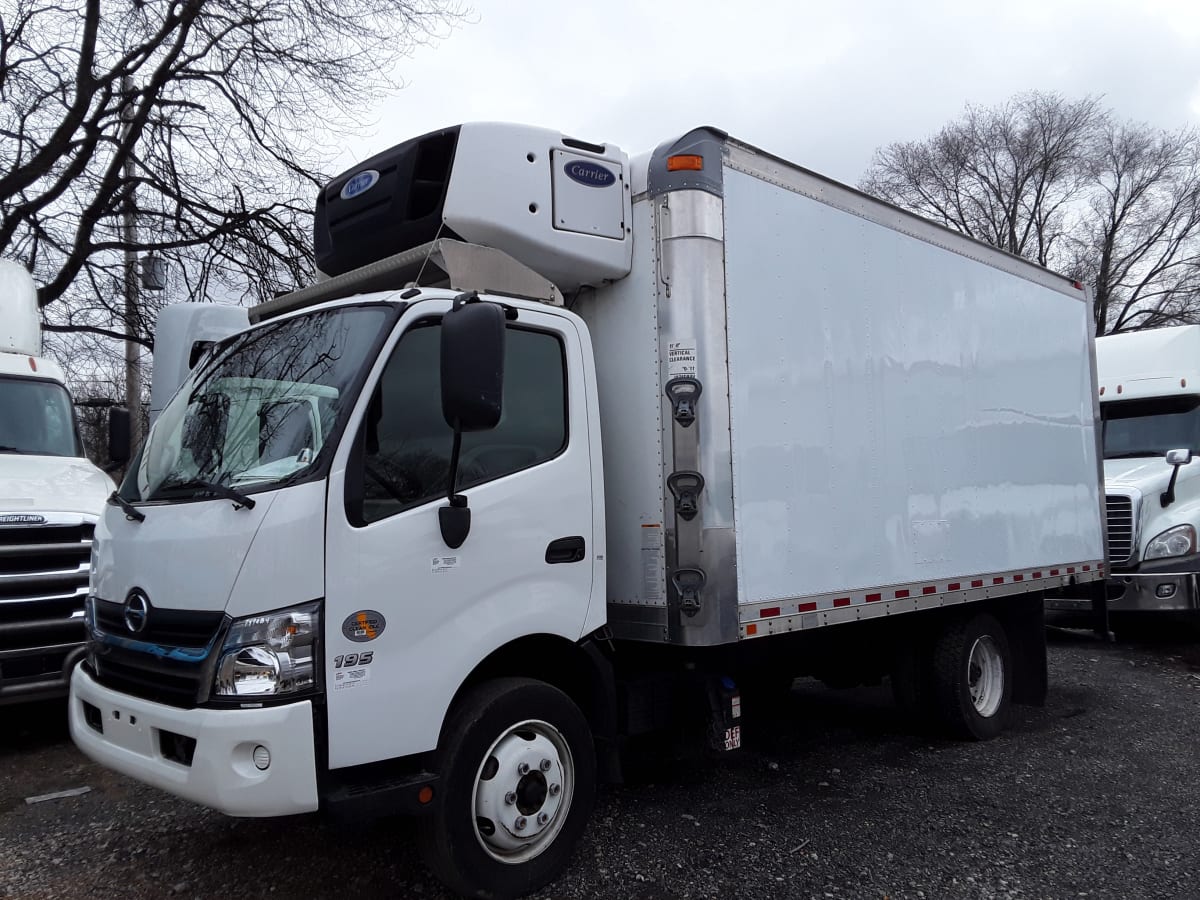 2018 Hino HINO 195 749084