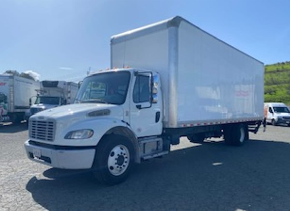 2018 Freightliner/Mercedes M2 106 749145