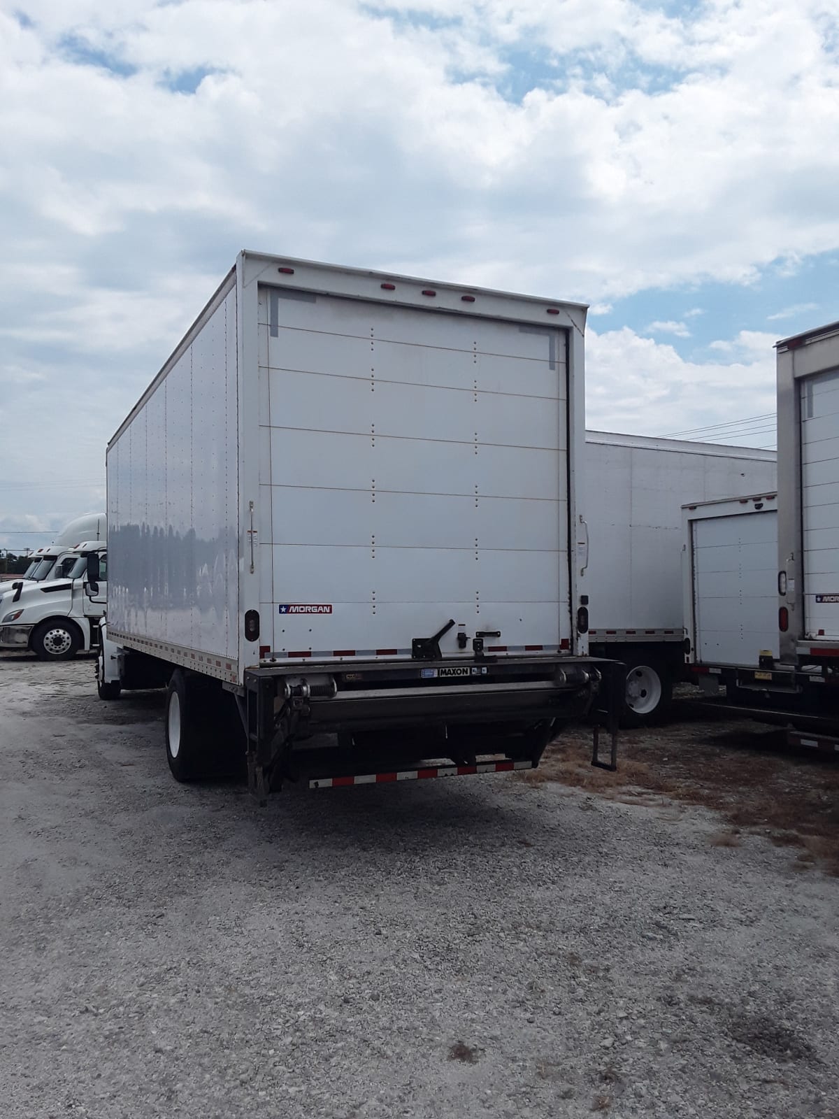 2018 Freightliner/Mercedes M2 106 749219