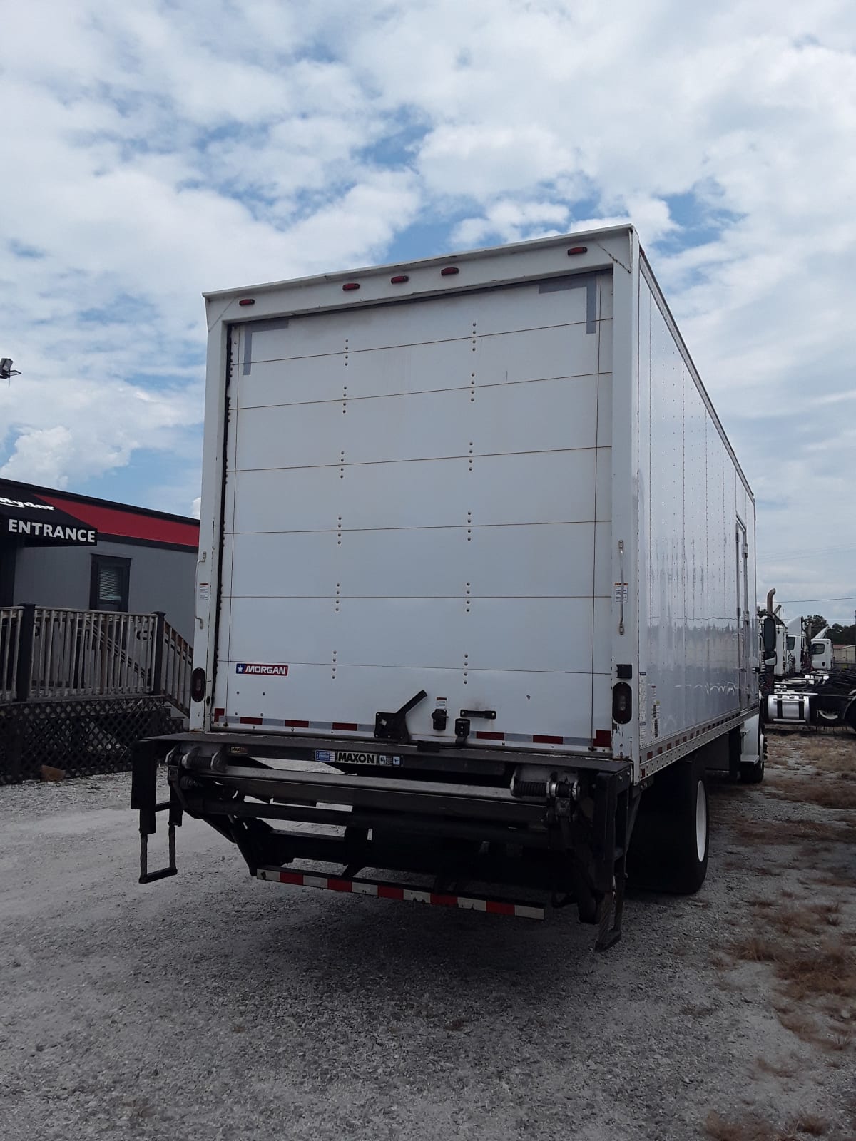2018 Freightliner/Mercedes M2 106 749219