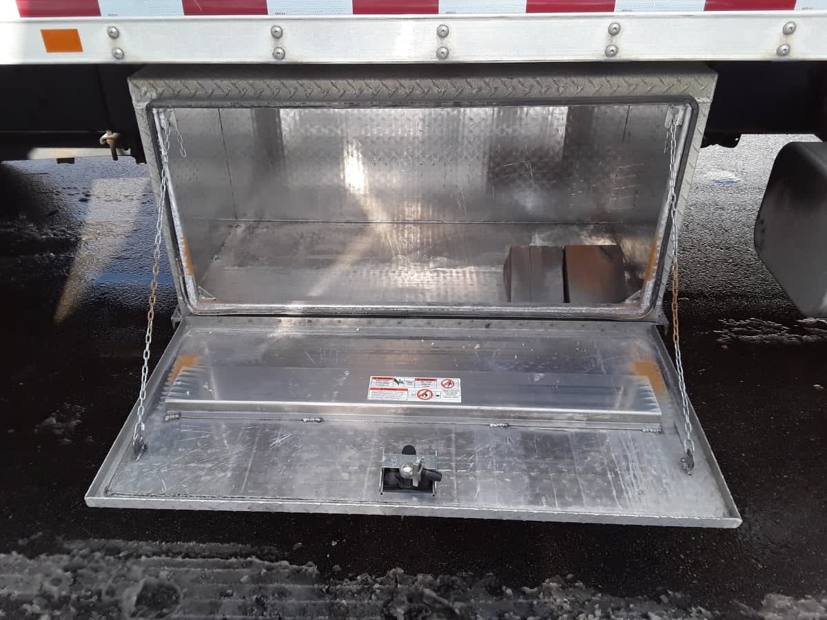 2018 Freightliner/Mercedes M2 106 749299