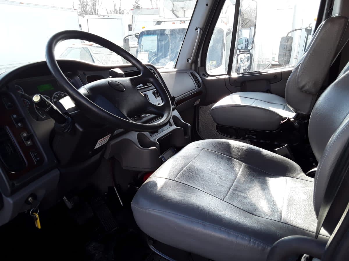2018 Freightliner/Mercedes M2 106 749299