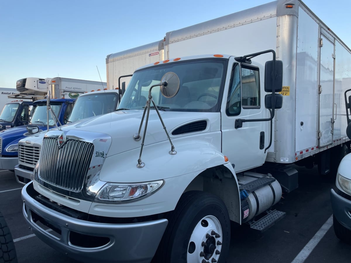 2018 Navistar International 4300 749313