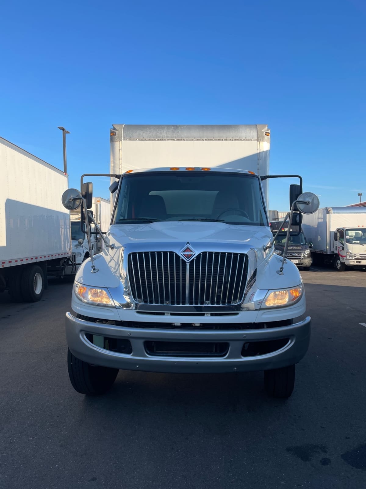 2018 Navistar International 4300 749458