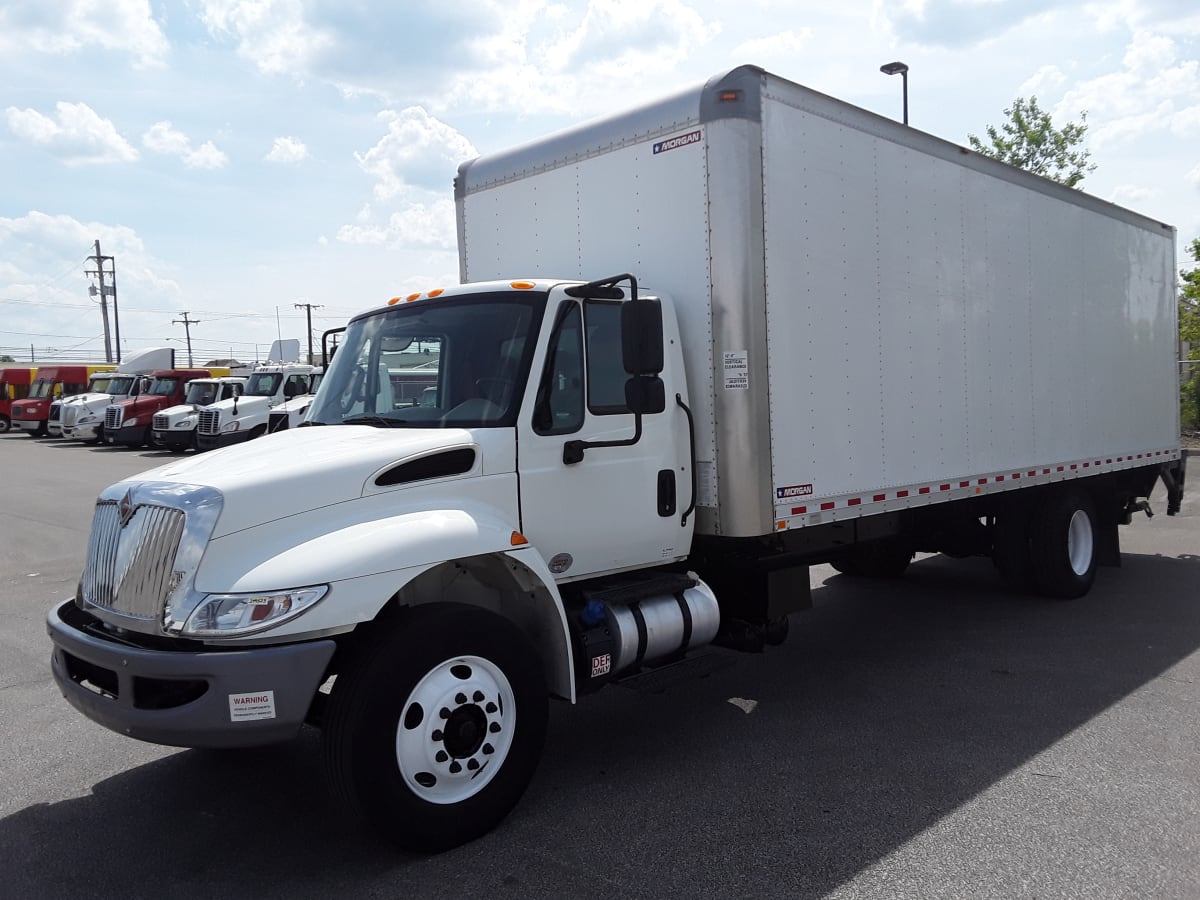 2018 Navistar International 4300 749525