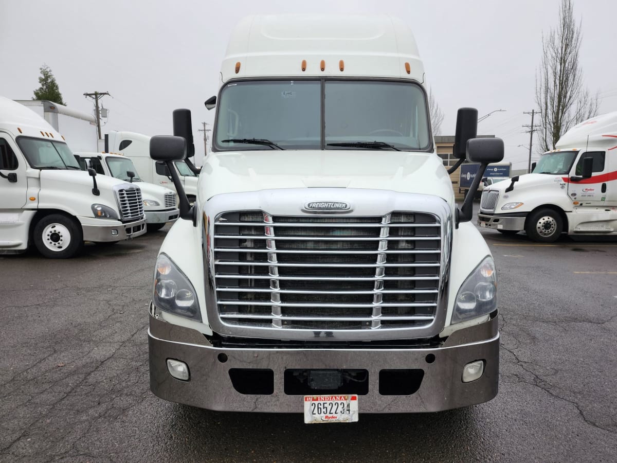 2018 Freightliner/Mercedes CASCADIA 125 749597