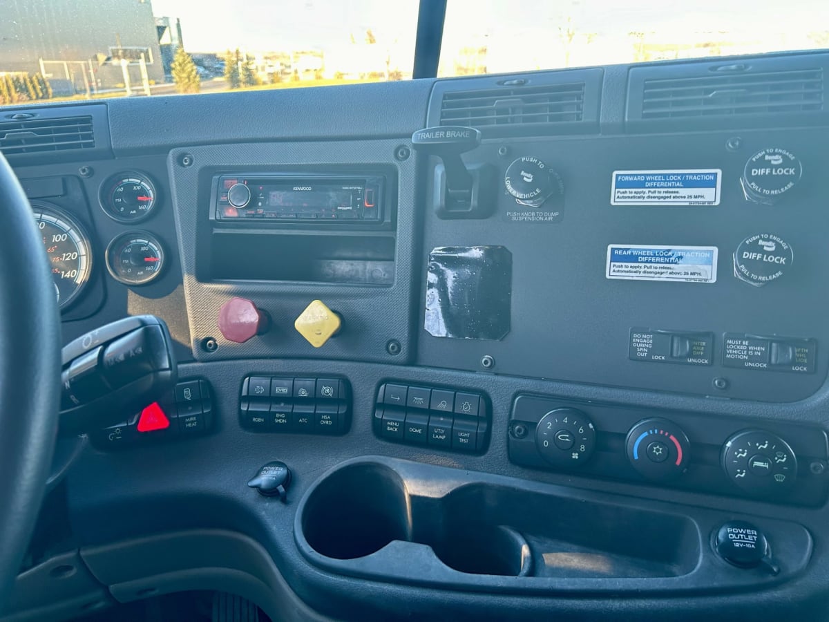 2018 Freightliner/Mercedes CASCADIA 125 749666