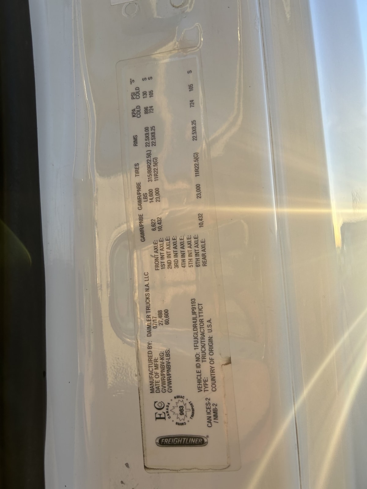 2018 Freightliner/Mercedes CASCADIA 125 749666