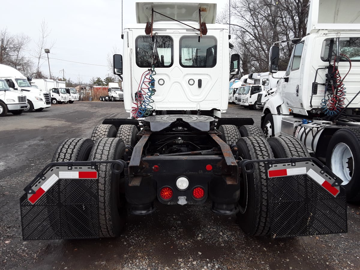 2018 Freightliner/Mercedes CASCADIA 125 749701