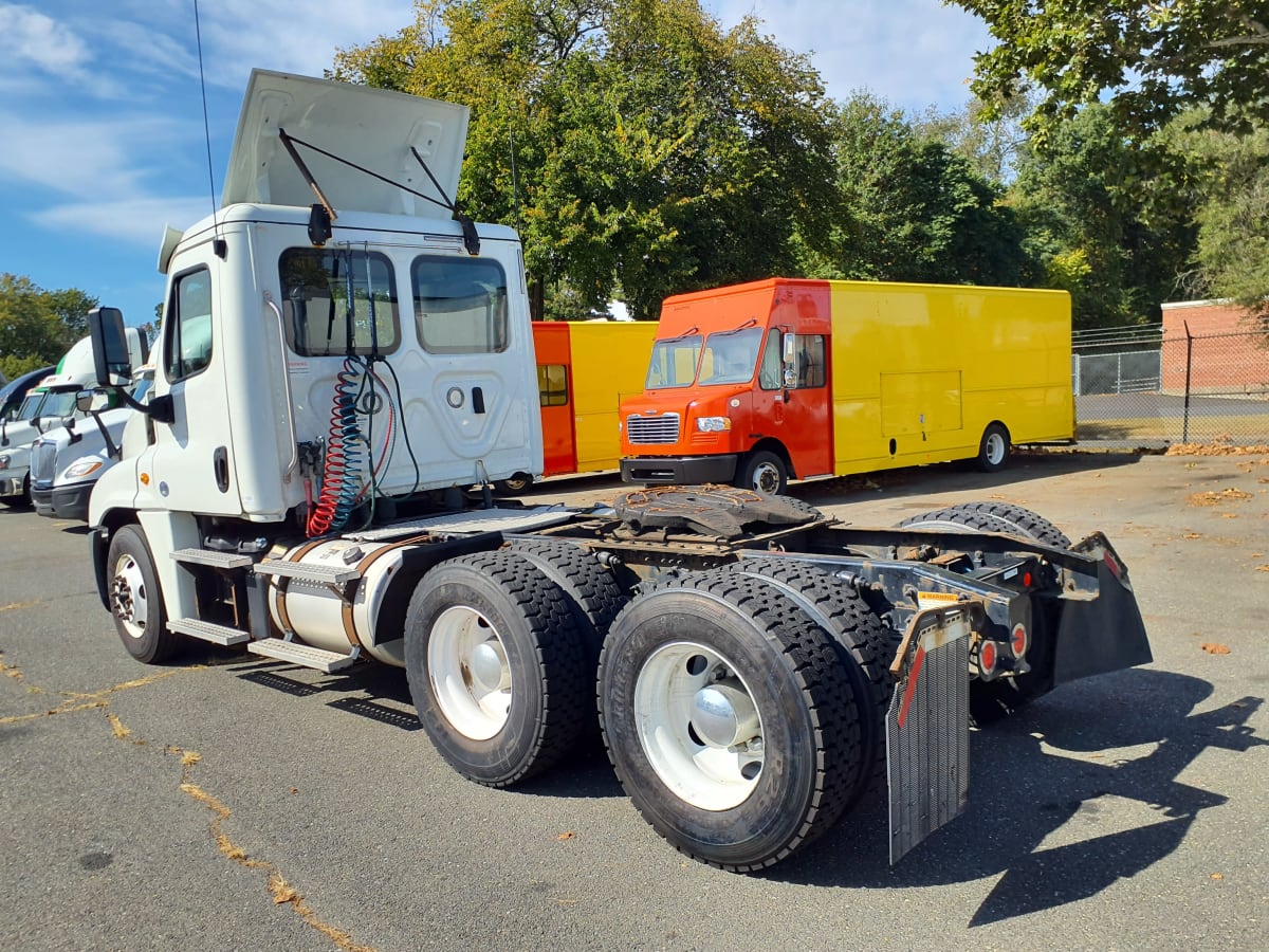 2018 Freightliner/Mercedes CASCADIA 125 749702