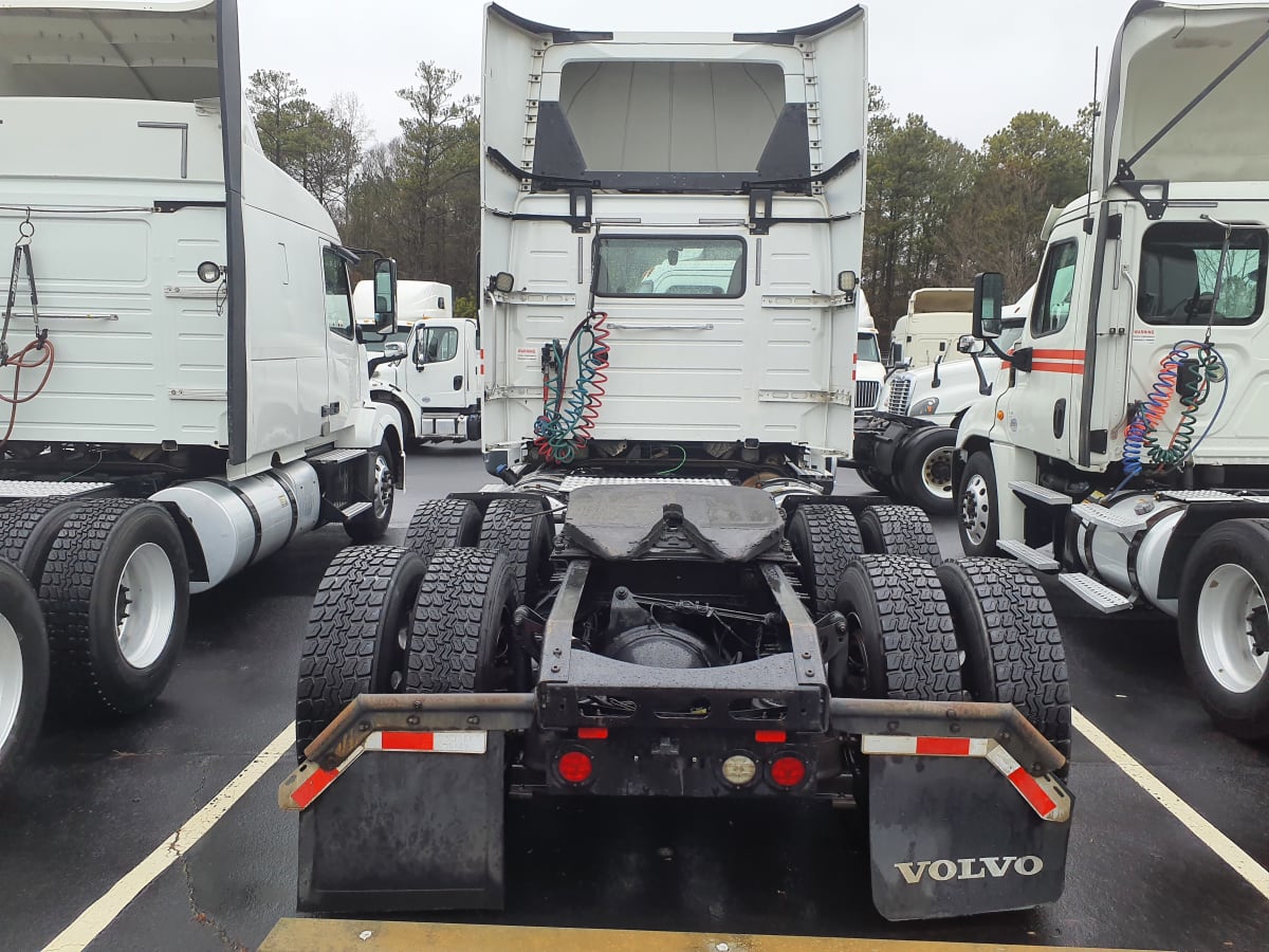 2018 Volvo VNL64TRACTOR 749739