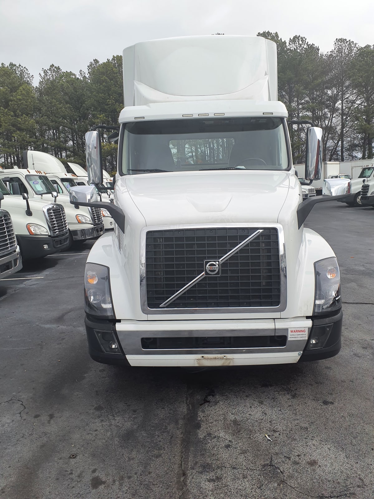 2018 Volvo VNL64TRACTOR 749743