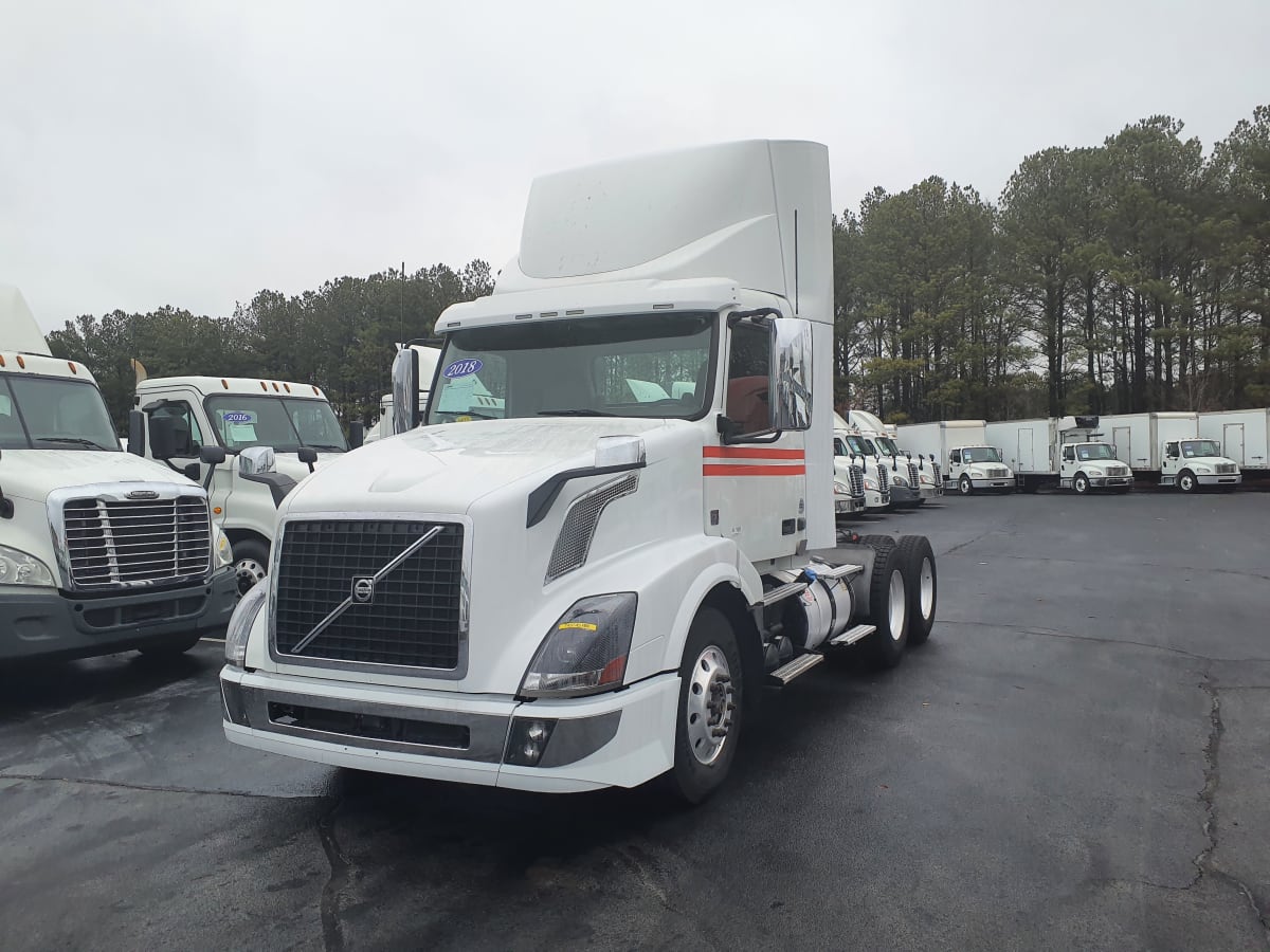 2018 Volvo VNL64TRACTOR 749745