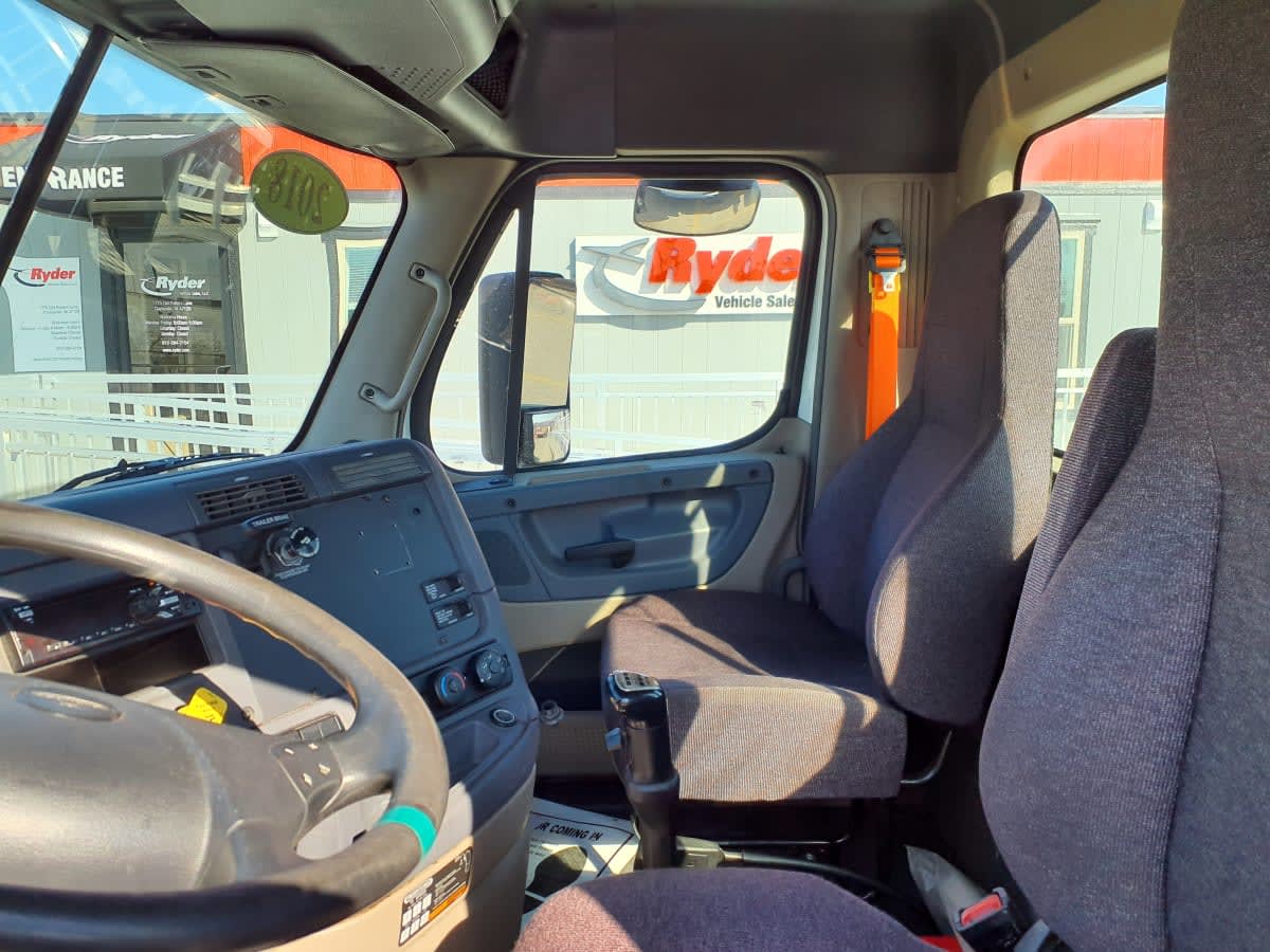 2018 Freightliner/Mercedes CASCADIA 125 749821
