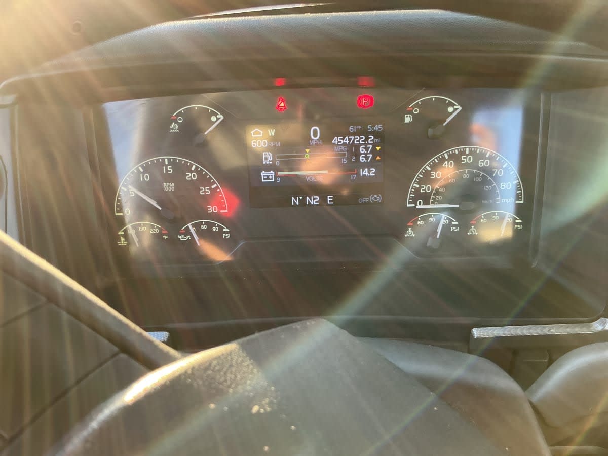 2019 Volvo VNL64TRACTOR 749866