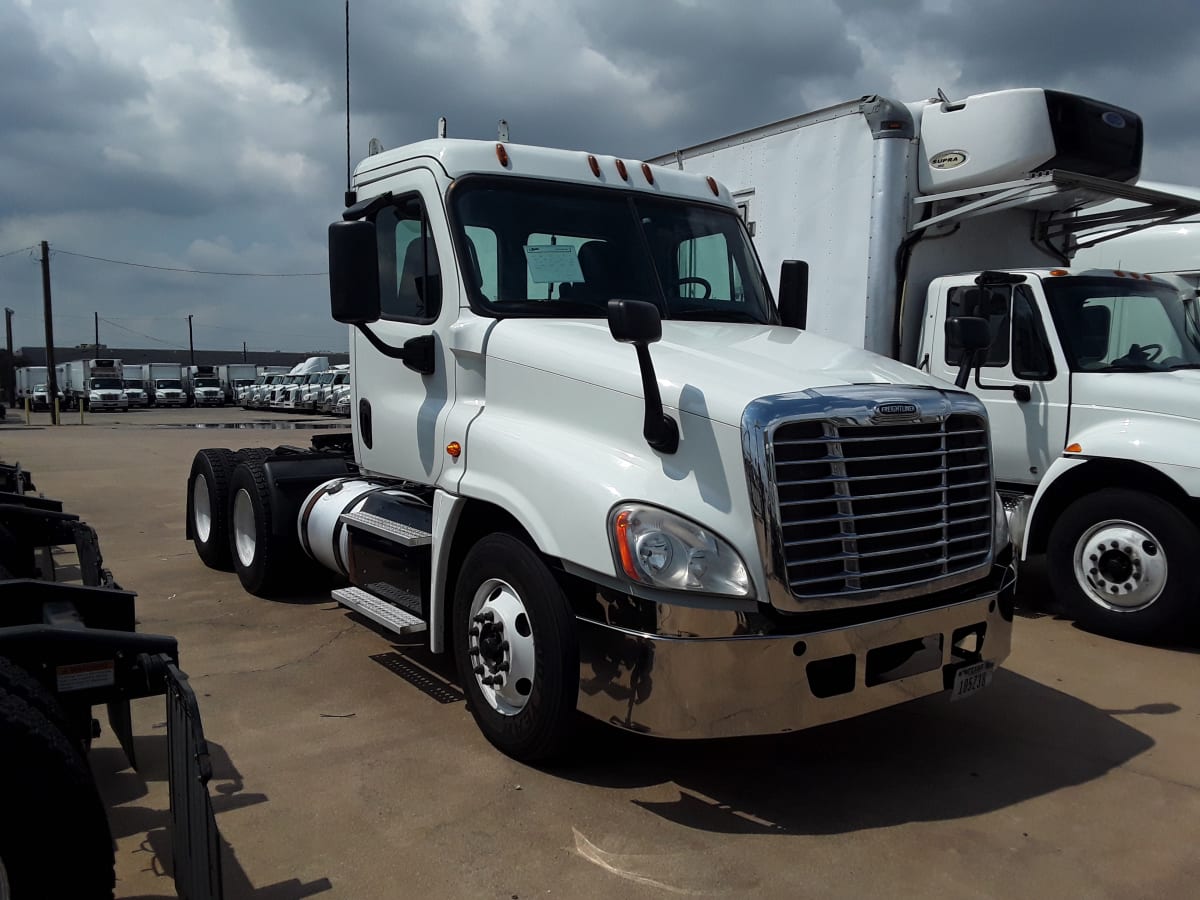 2018 Freightliner/Mercedes CASCADIA 125 750016