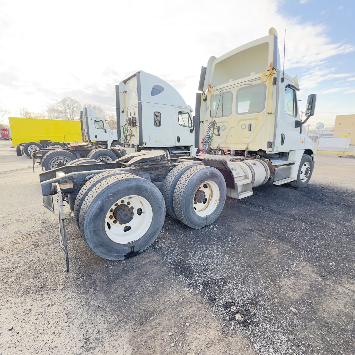 2018 Freightliner/Mercedes CASCADIA 125 750236