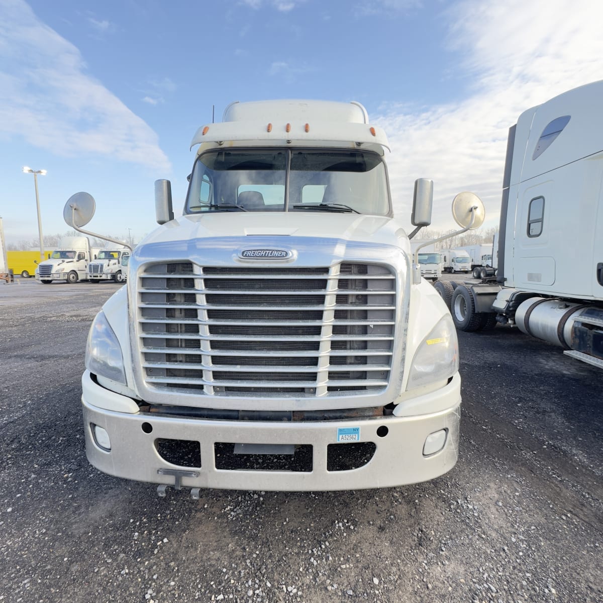 2018 Freightliner/Mercedes CASCADIA 125 750236