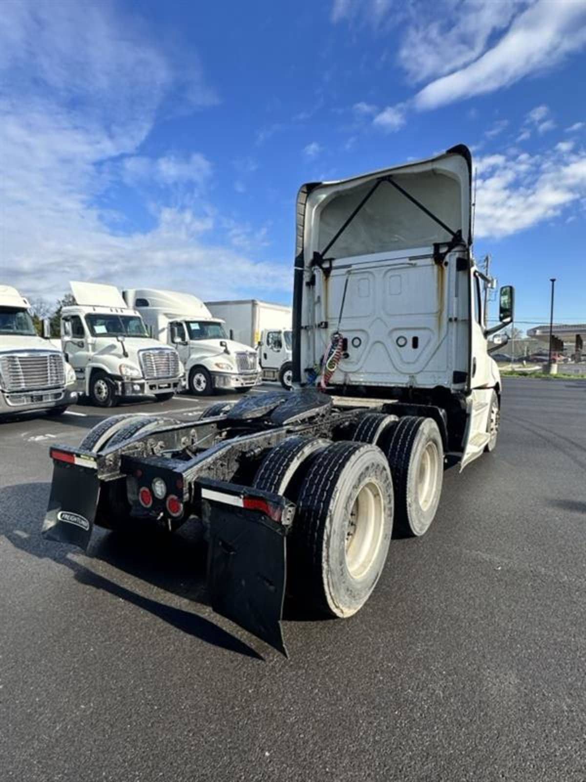 2018 Freightliner/Mercedes NEW CASCADIA PX12664 750263