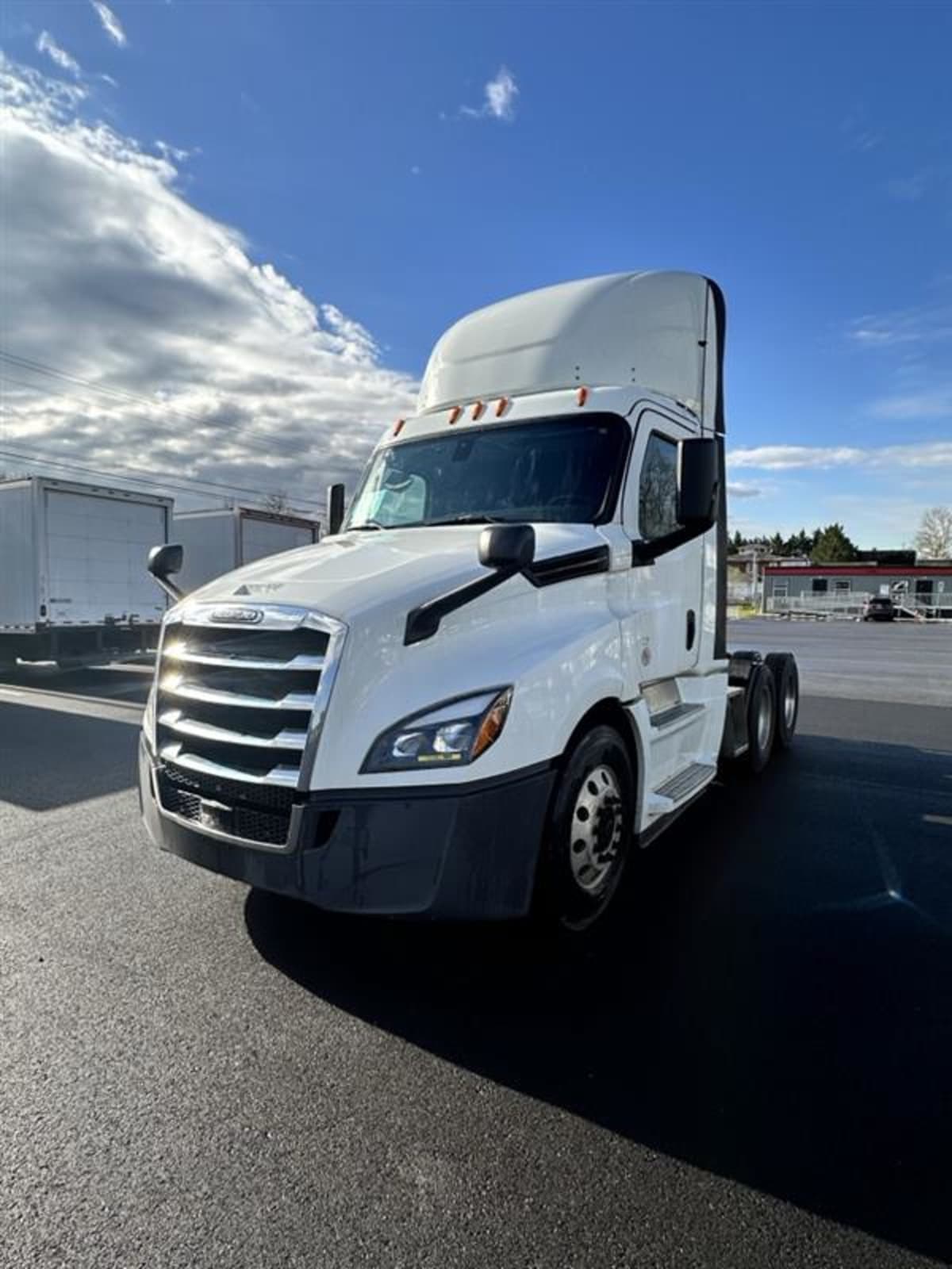 2018 Freightliner/Mercedes NEW CASCADIA PX12664 750263