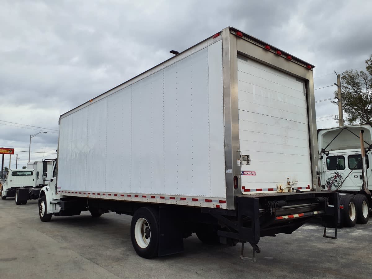 2018 Freightliner/Mercedes M2 106 750303