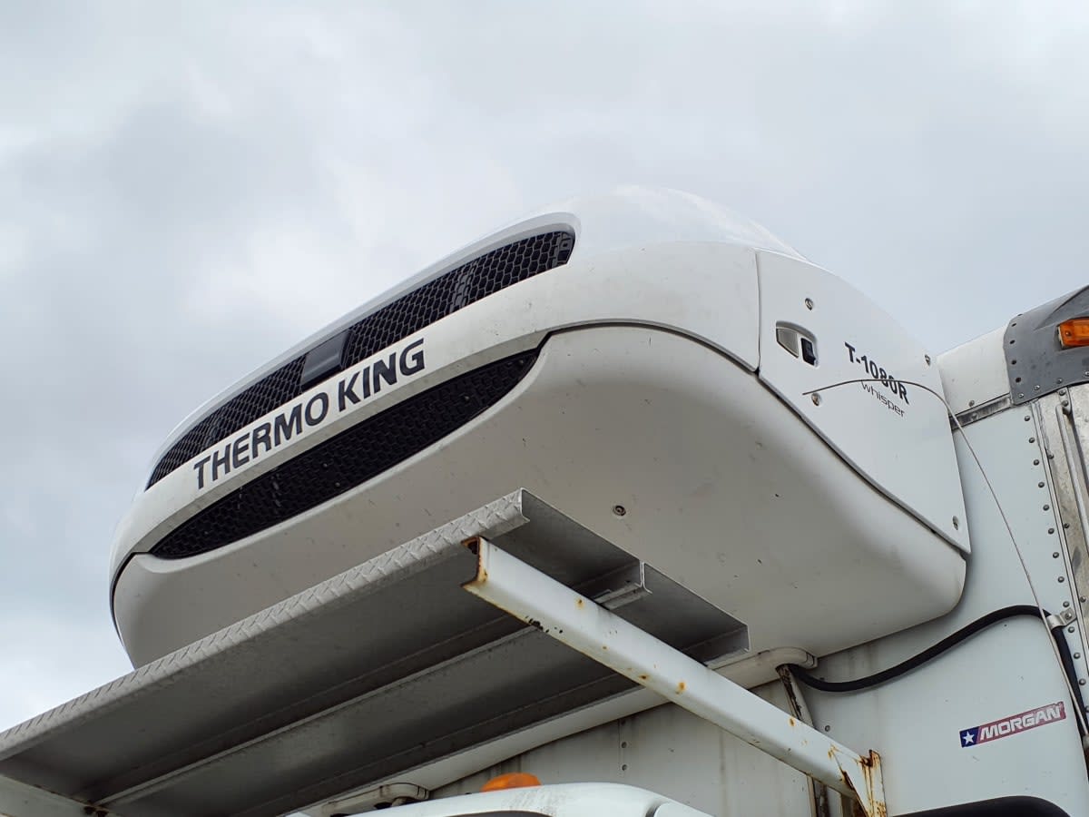 2018 Freightliner/Mercedes M2 106 750303