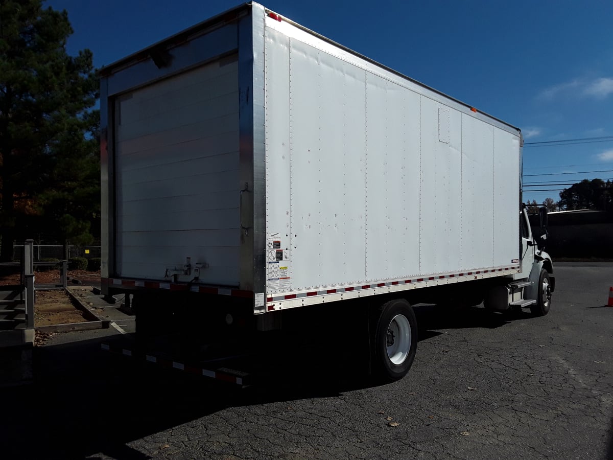 2018 Freightliner/Mercedes M2 106 750304