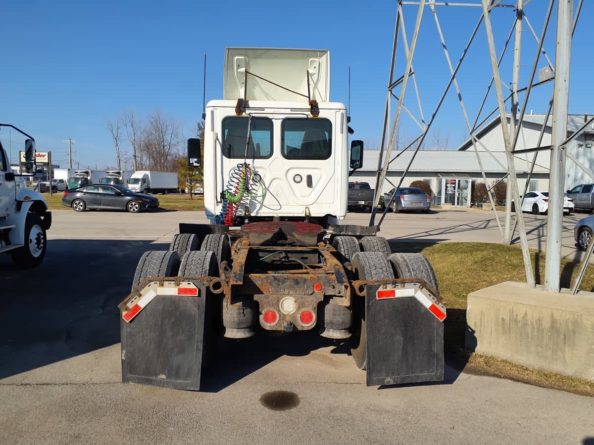 2018 Freightliner/Mercedes CASCADIA 125 750359