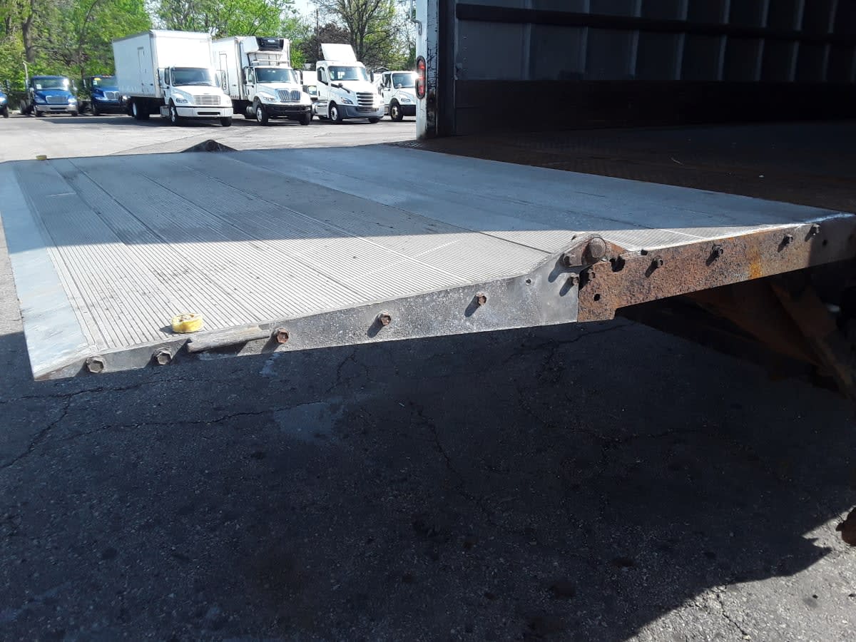 2018 Freightliner/Mercedes M2 106 750361