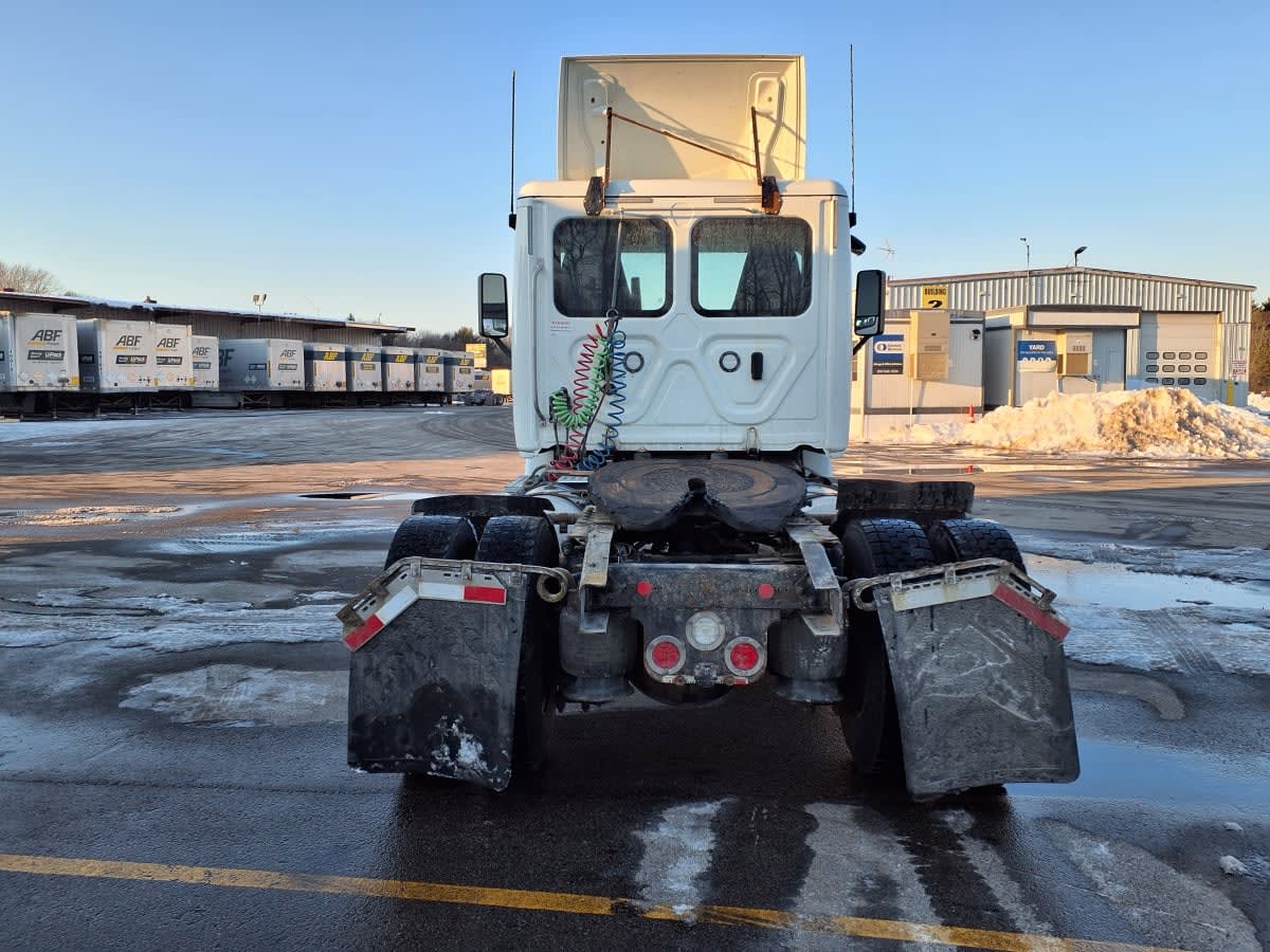 2018 Freightliner/Mercedes CASCADIA 113 750375