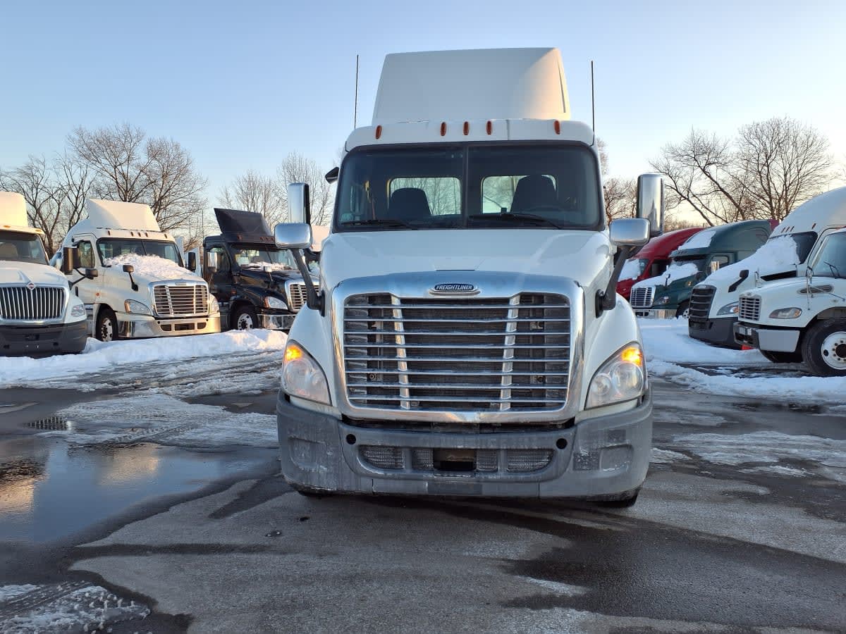 2018 Freightliner/Mercedes CASCADIA 113 750375