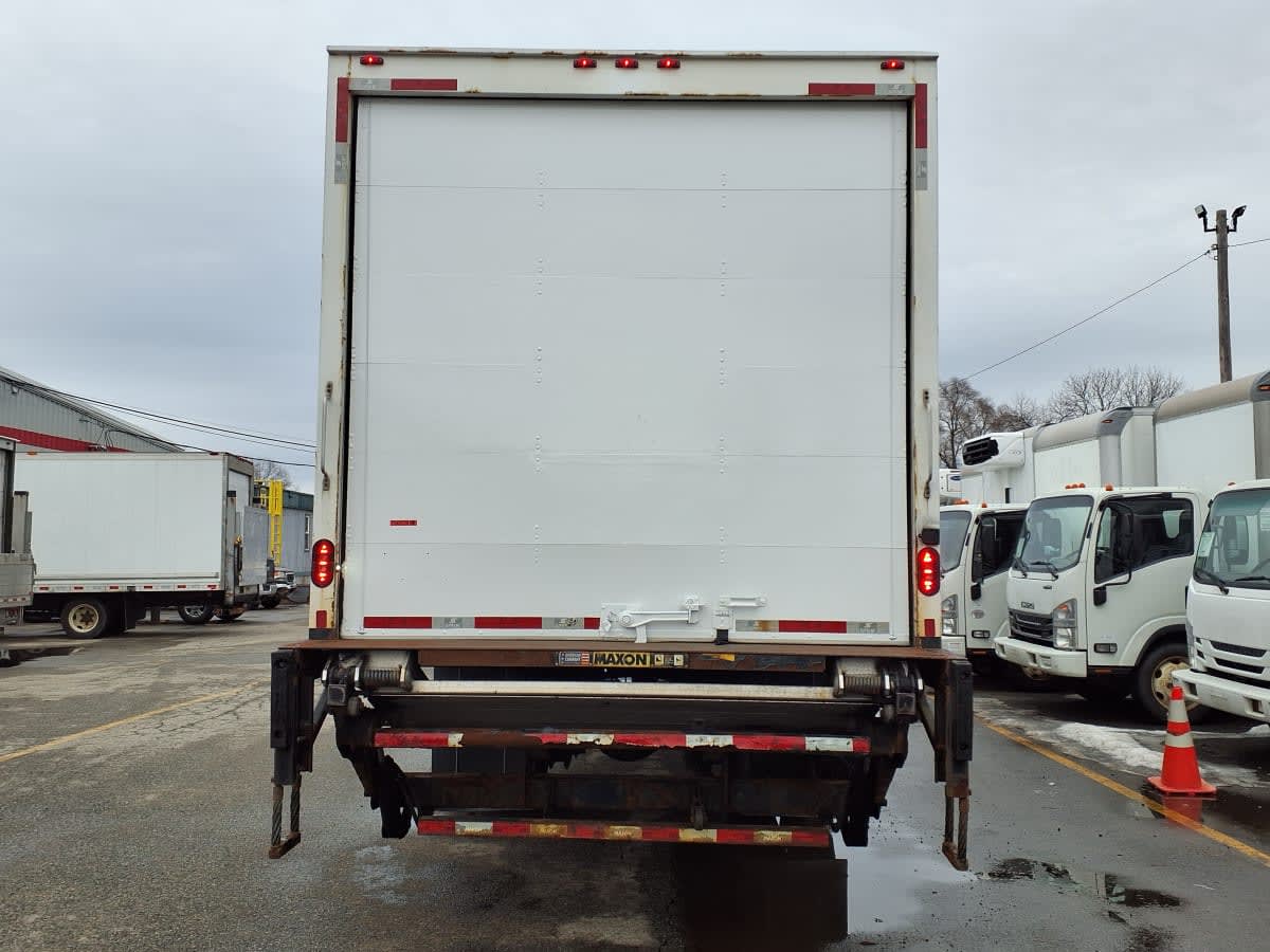 2018 Freightliner/Mercedes M2 106 750379