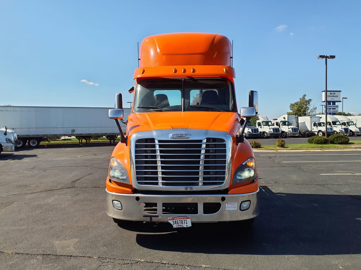 2018 Freightliner/Mercedes CASCADIA 125 750399