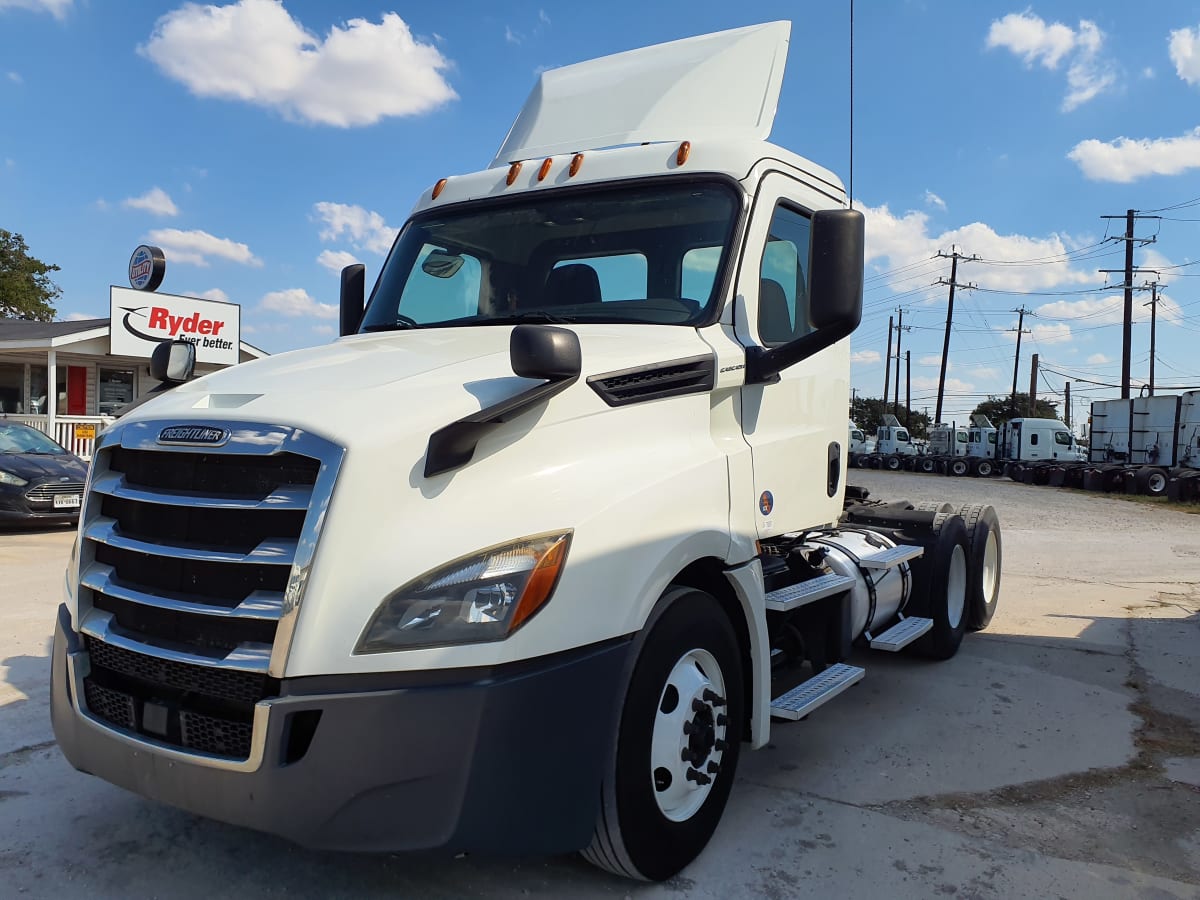 2018 Freightliner/Mercedes NEW CASCADIA PX12664 750413