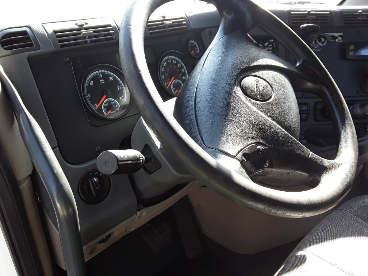 2018 Freightliner/Mercedes CASCADIA 113 750425