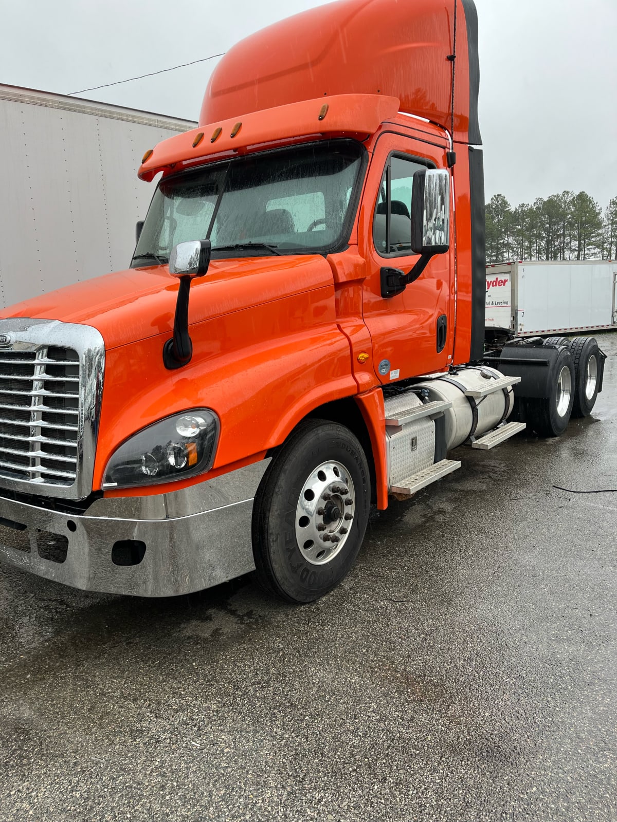 2018 Freightliner/Mercedes CASCADIA 125 750480