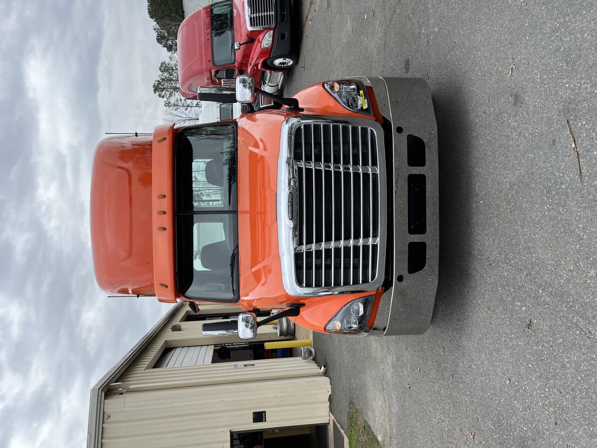 2018 Freightliner/Mercedes CASCADIA 125 750483