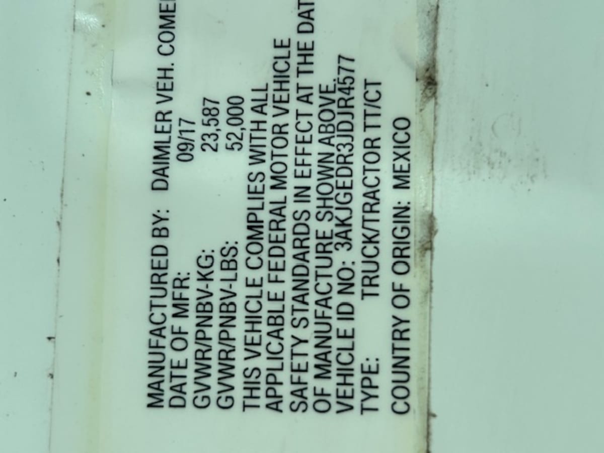 2018 Freightliner - image 11