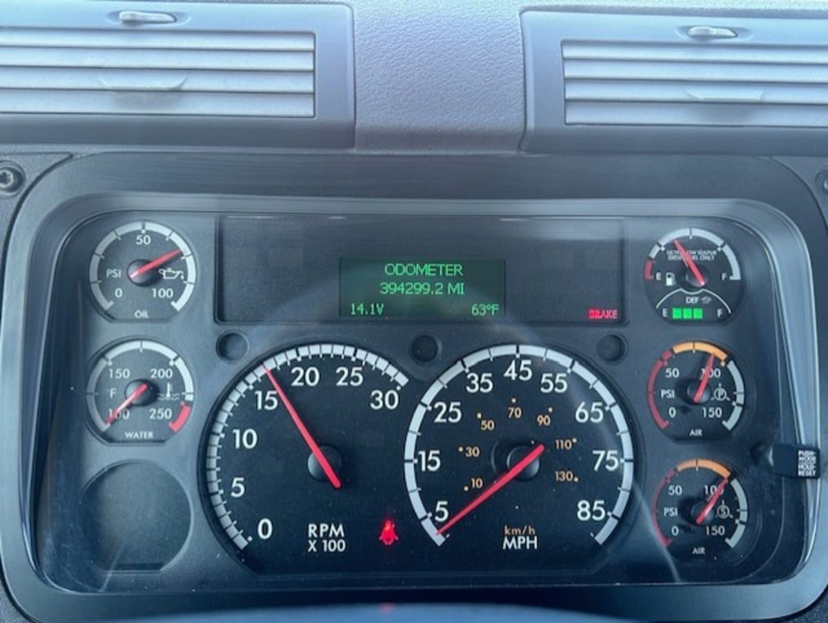 2018 Freightliner - image 14