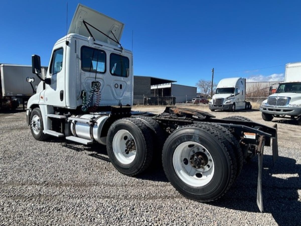 2018 Freightliner - image 6