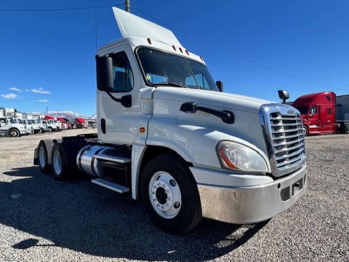 2018 Freightliner - image 3
